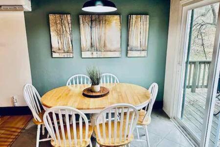 Blue Door Cottage 12 Miles To Yosemite Bbq Oakhurst Zewnętrze zdjęcie